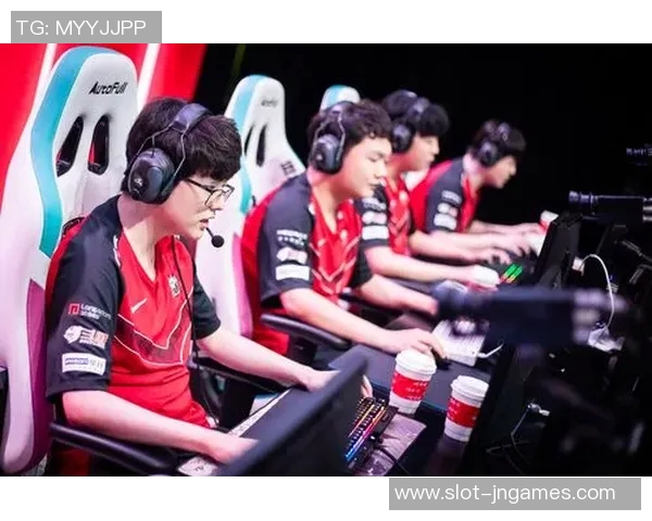 电竞新闻独家解析JDG战队节奏掌控与其他战队的深度对比分析